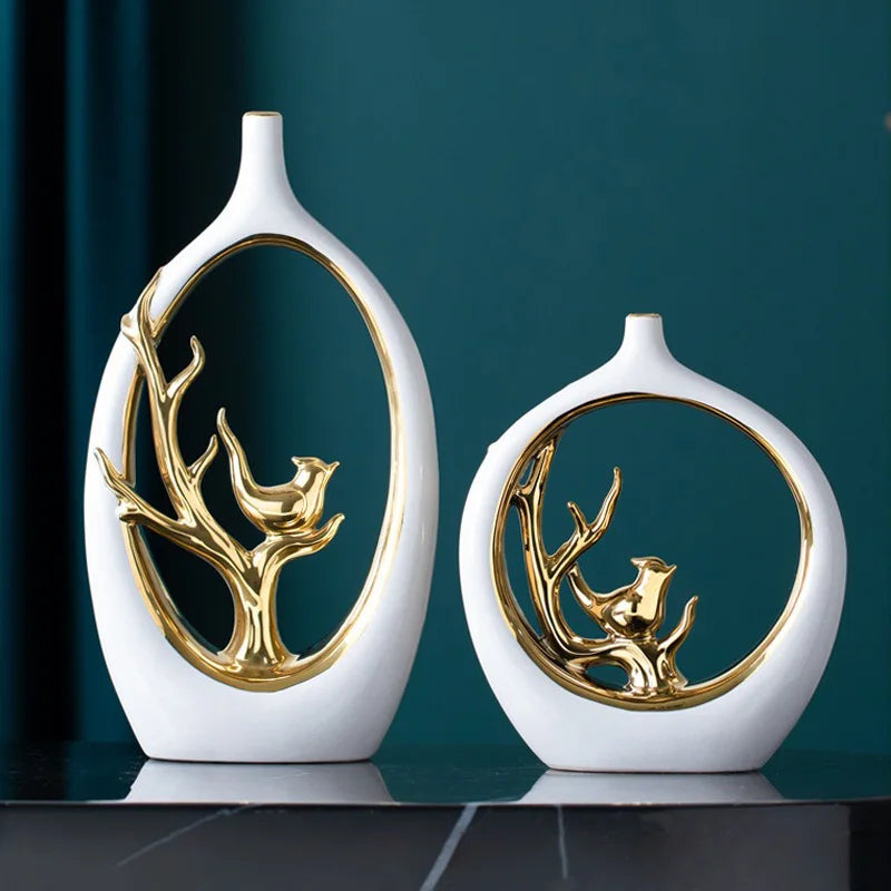 Premium White Ceramic Vase – Ideal Home Gift Idea