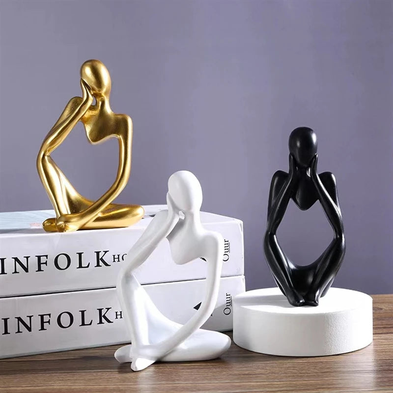 Stylish Desk and Bookshelf Decor